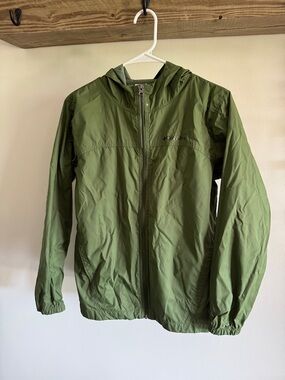 Columbia Olive Green Packable Hooded Windbreaker Jacket, kids, 14/16